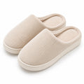 Hausschuhe Größe 42/43 aus Cordstoff in Beige mit Plüschfutter und rutschfester Sohle